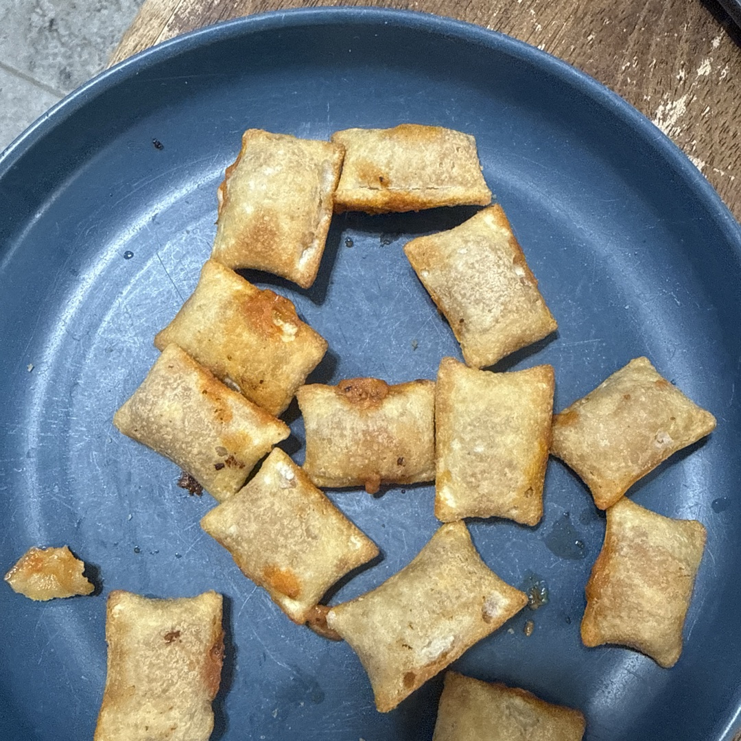 Pizza Rolls