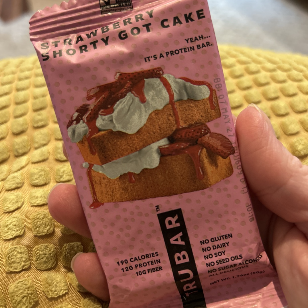 Strawberry shorty got cake protein trubar