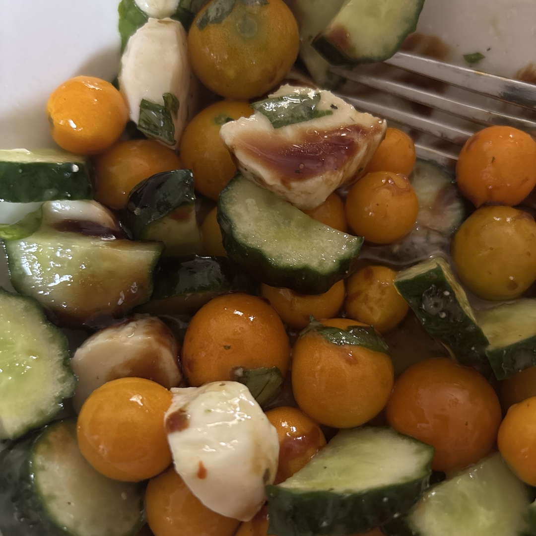 Garden Caprese Salad
