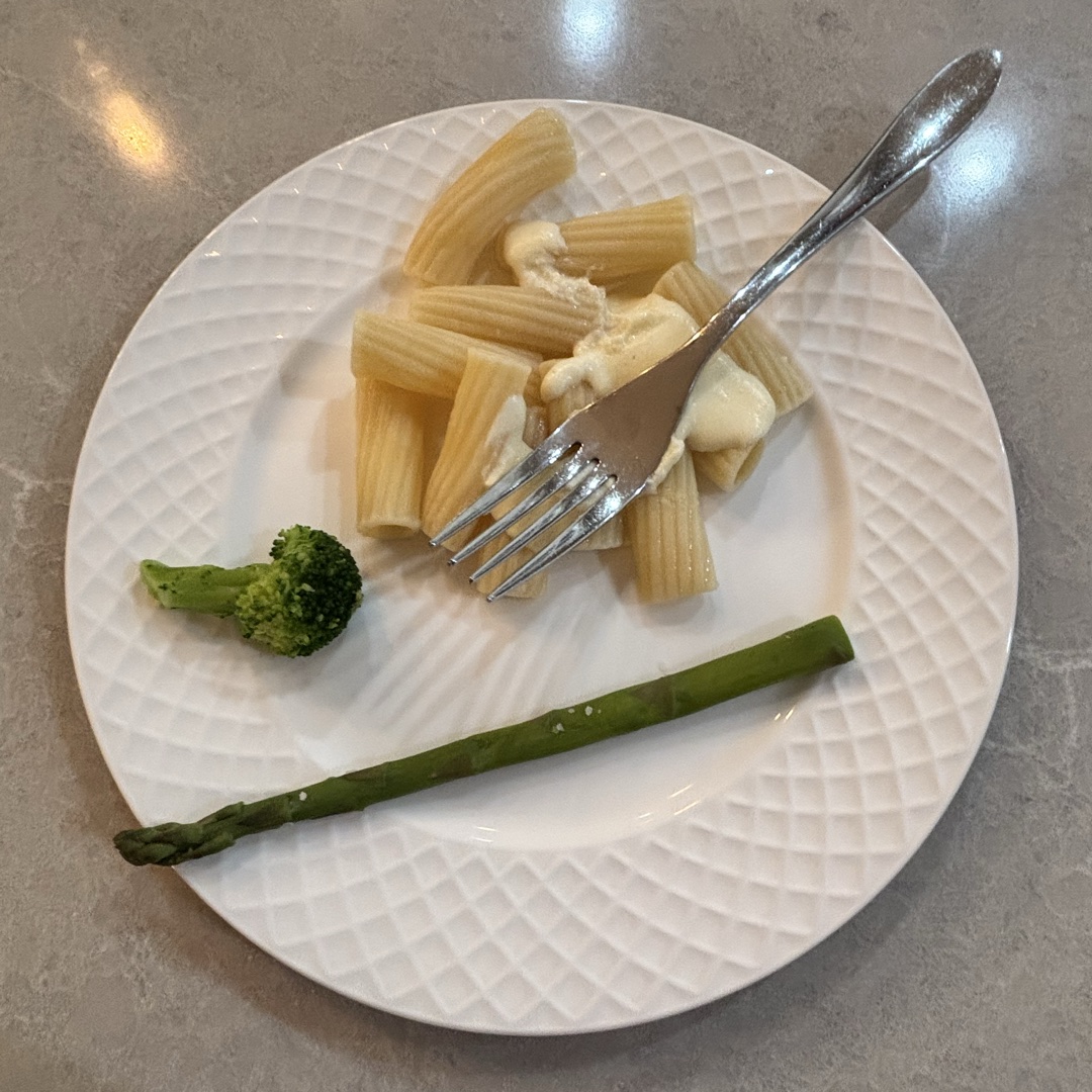 Alfredo And Greens