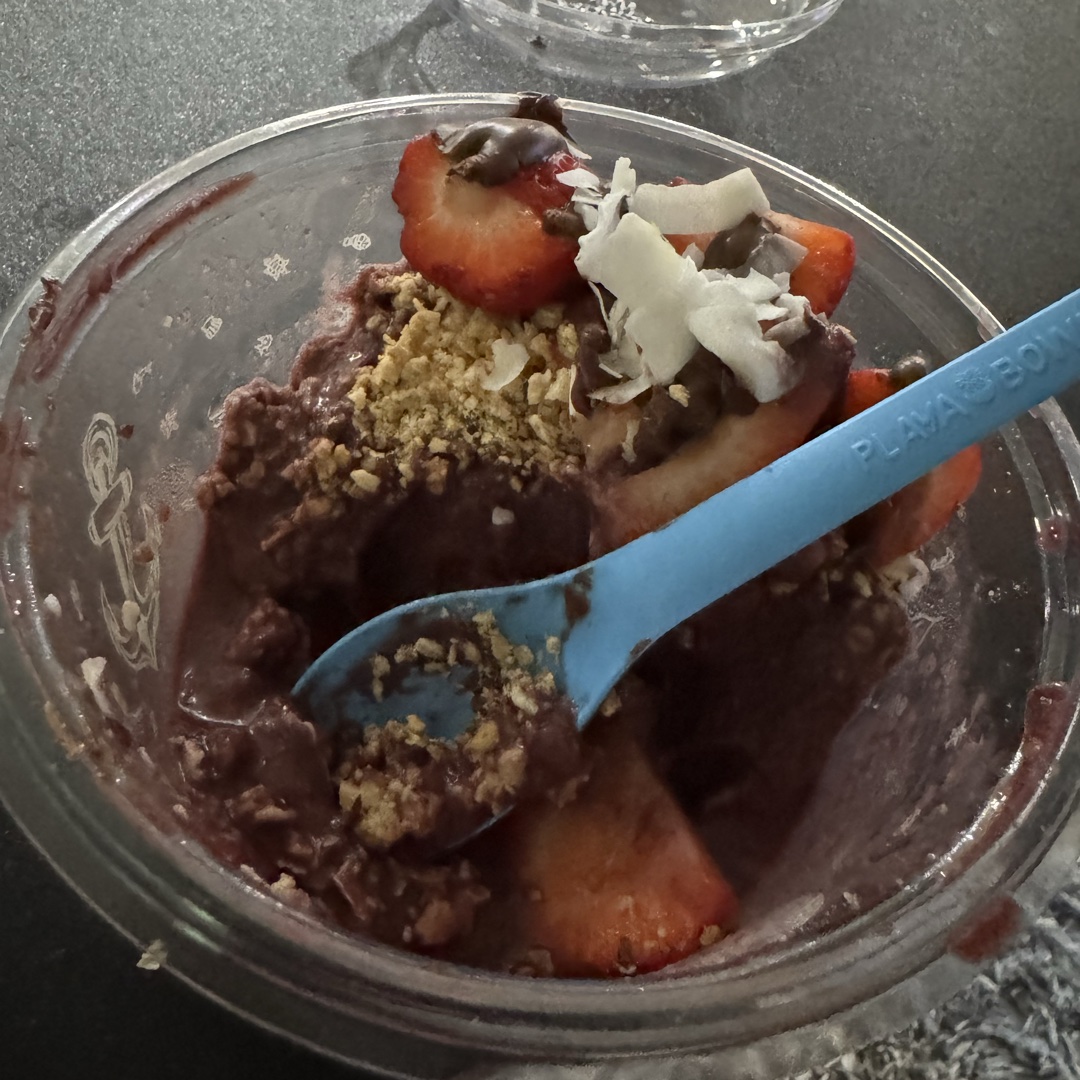 Quest: Fruit Bowl With Nutella