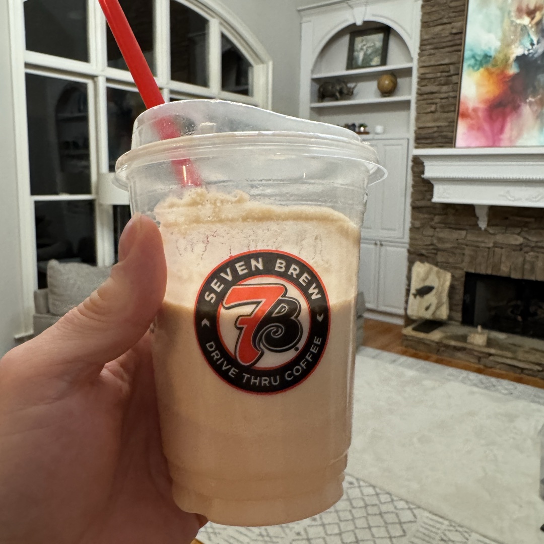 Smoothie at 7 Brew Coffee